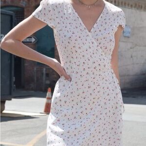 Brandy Melville Robbie Wrap Dress White Floral